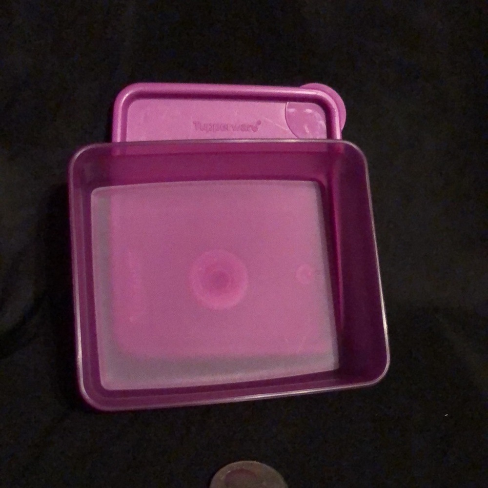 Tupperware Square Away
6oz - Picture 5 of 5